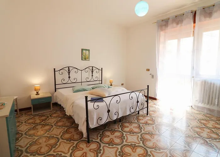 Isabels House In 10 Seats Holiday home *