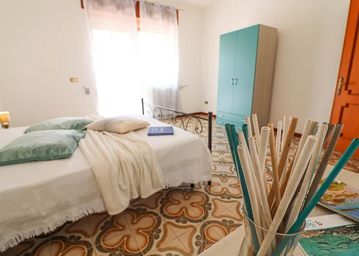 Holiday home Isabels House In 10 Seats *