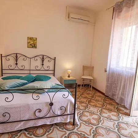 Isabels House In 10 Seats Ferienhaus *