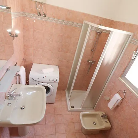 Isabels House In 10 Seats Ferienhaus *