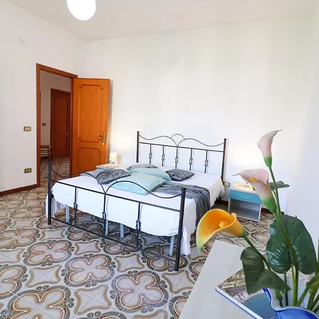 Сasa de vacaciones Isabels House In 10 Seats