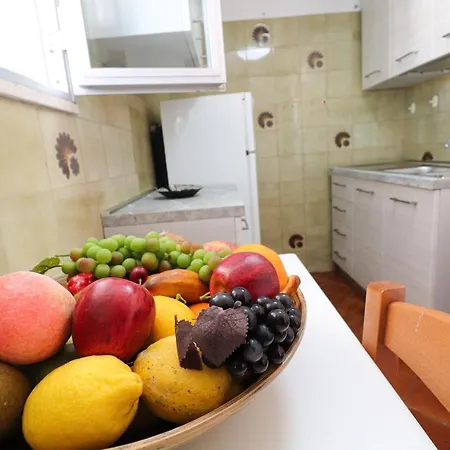 Isabels House In 10 Seats Otranto