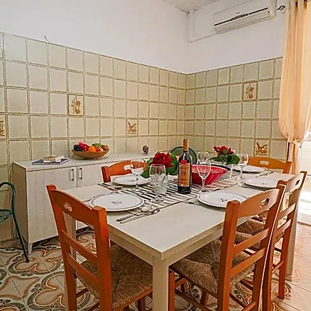 Сasa de vacaciones Isabels House In 10 Seats Otranto