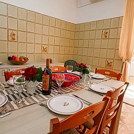 Сasa de vacaciones Isabels House In 10 Seats Otranto